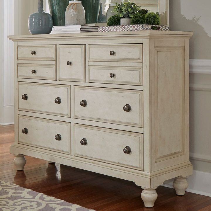 Off-white dresser, Liberty 697-BR31