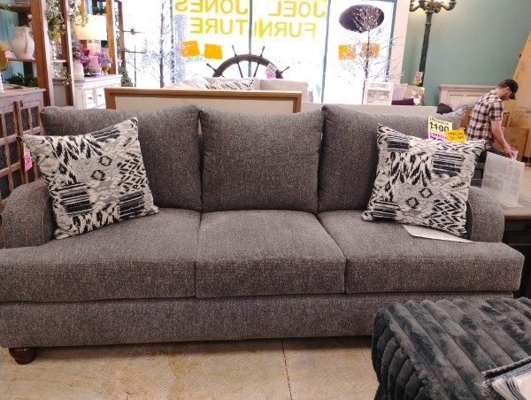 Magnolia sofa