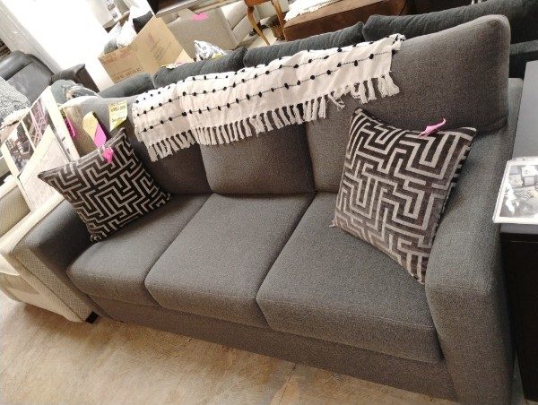 #7500N sofa